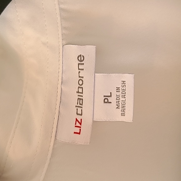 LIZ CLAIBORNE WOMENS PETITE WHITE & BLACK SLEEVELESS BUTTON BLOUSE PETITE LARGE - Picture 4 of 16